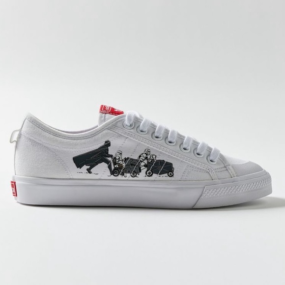 NEW| adidas Originals X Star Wars Nizza Sneaker - Picture 2 of 4